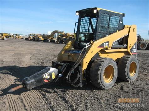 caterpillar 236b skid steer specs